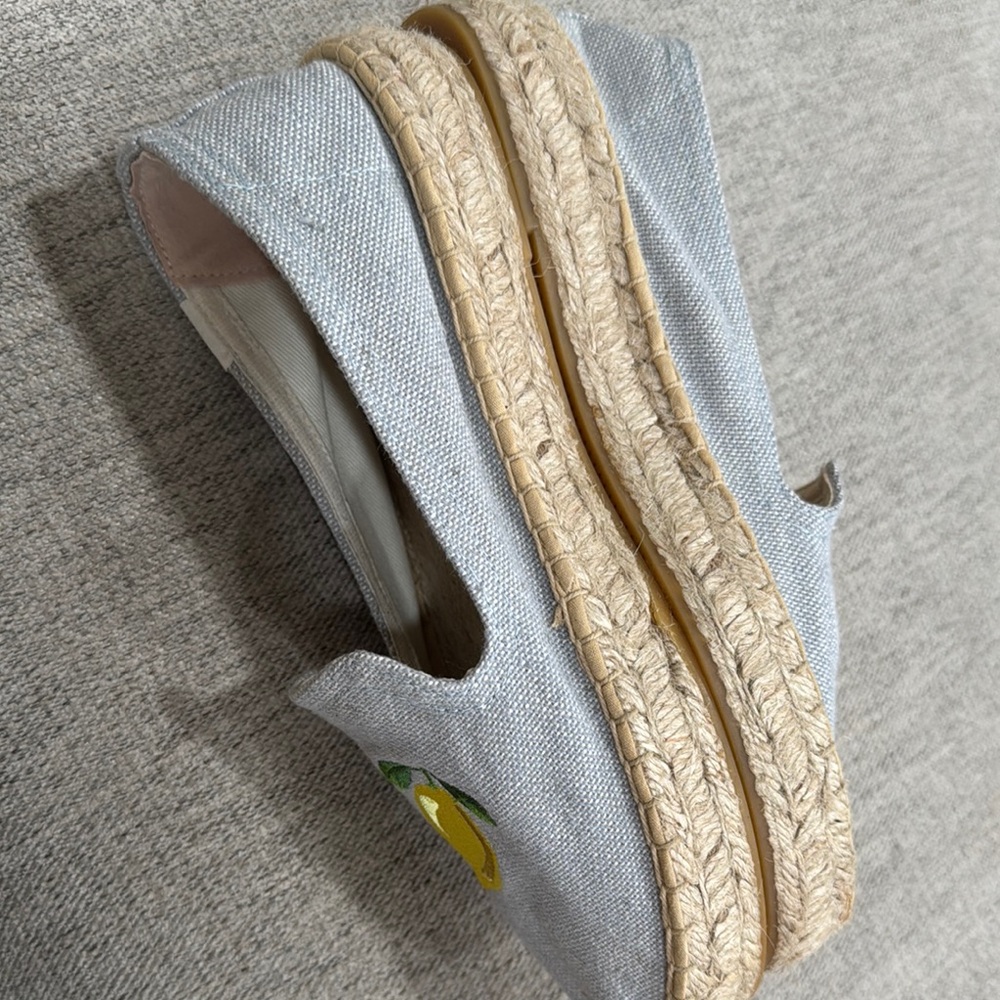Soludos Espadrilles with Lemon Embroidery whimsical fruit print pattern - Picture 5 of 5